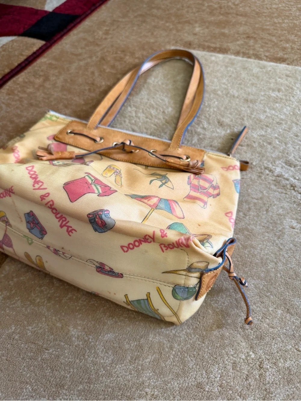 Dooney & Bourke Vintage y2k Miami Beach patent leather tote bag